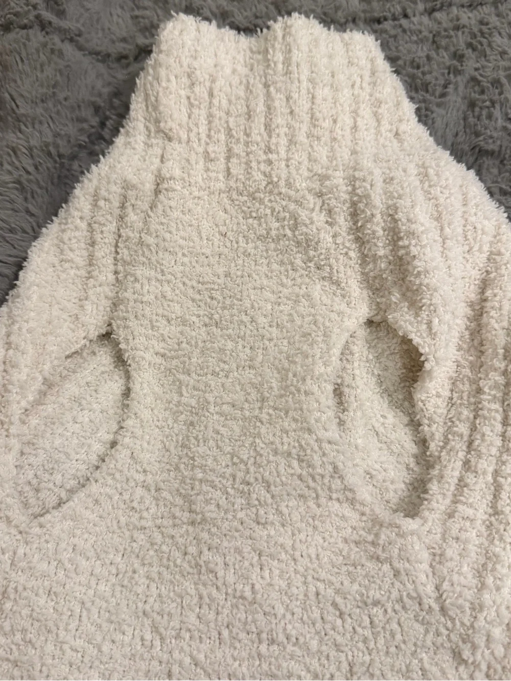 Cozy Cream Ribbed Dog Sweater (L)